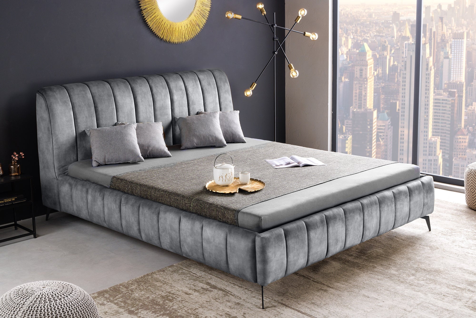 Retro Bed AMSTERDAM 180x200cm Grijs Fluweel Zwart Metaal Gestoffeerd Bed - 46164